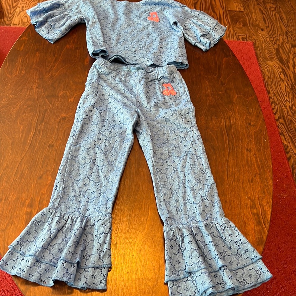 2 pc blue flare pants blue kids set size 6-7